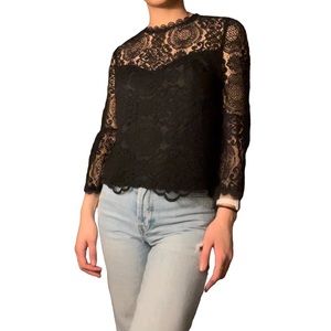 BB DAKOTA Women's Amazing Lace Bell Sleeve Top Size M